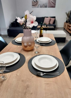 Apartment near Athens Airport, Rafina Port and Sea